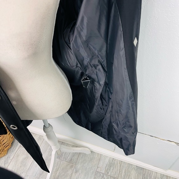 NWOT London Fog Black Box Rain A Line Trench Coat - Picture 10 of 11